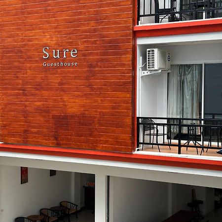 Sure Guesthouse Kamala Beach Esterno foto